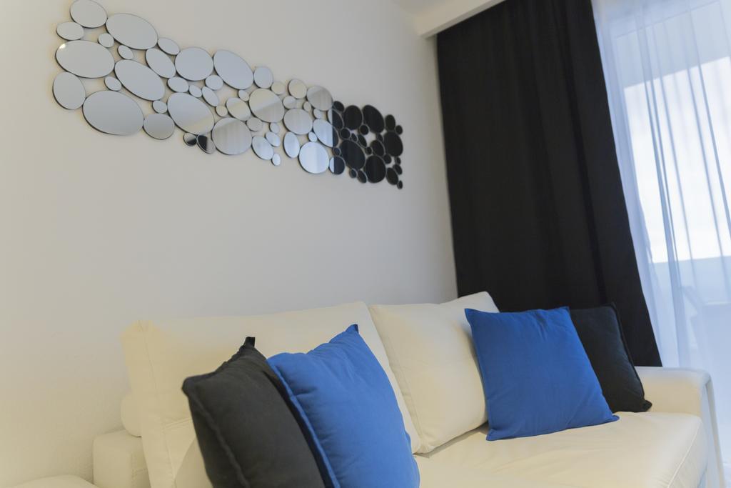 Lux Apartments Makarska Exterior foto